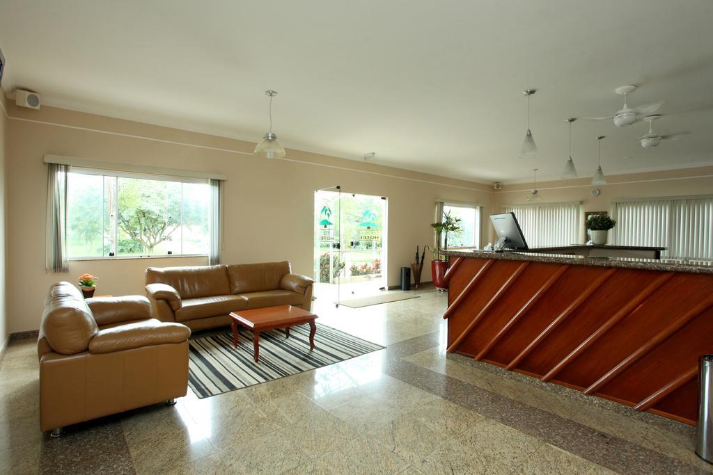 Candeias Hotel Batatais Exterior photo